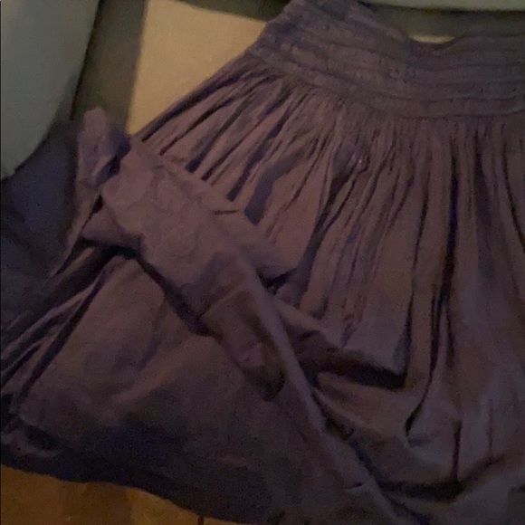 Adorable float skirt - Picture 2 of 4